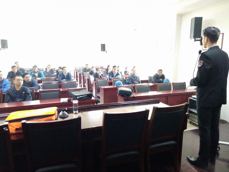 
				   
					黃河同力組織開展2019年消防安全、職業(yè)衛(wèi)生及廠區(qū)雙重預防體系建設知識培訓
				 